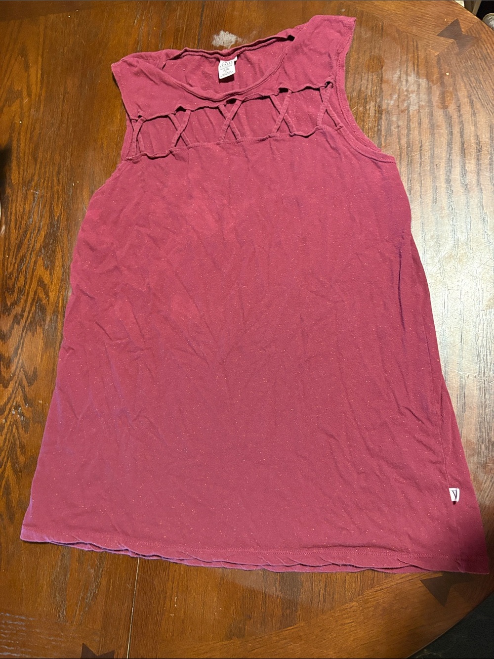 Women's Sleeveless Cutout Tank Top - Pink